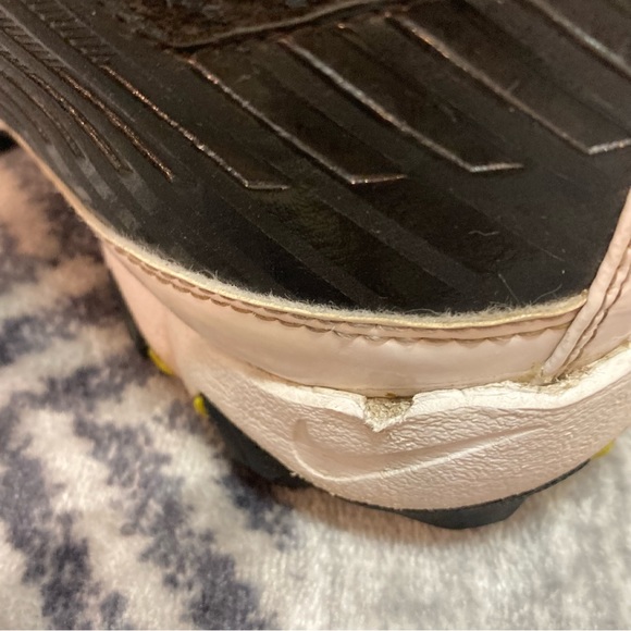 Nike Fastflex Vapor Shark Football Cleats - Picture 9 of 9